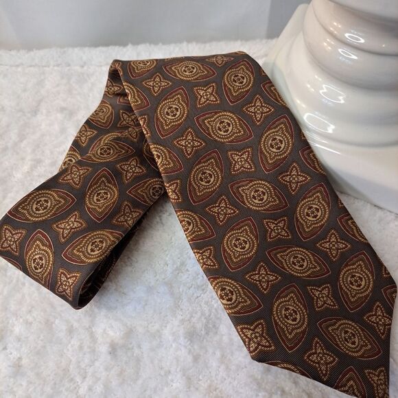 Liberty of London Imported Fabric from London Men's Classic Necktie Silk - Picture 2 of 11